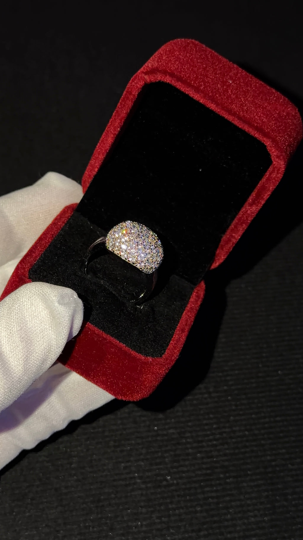 CALIENNA Sparkling Dome Silver Ring