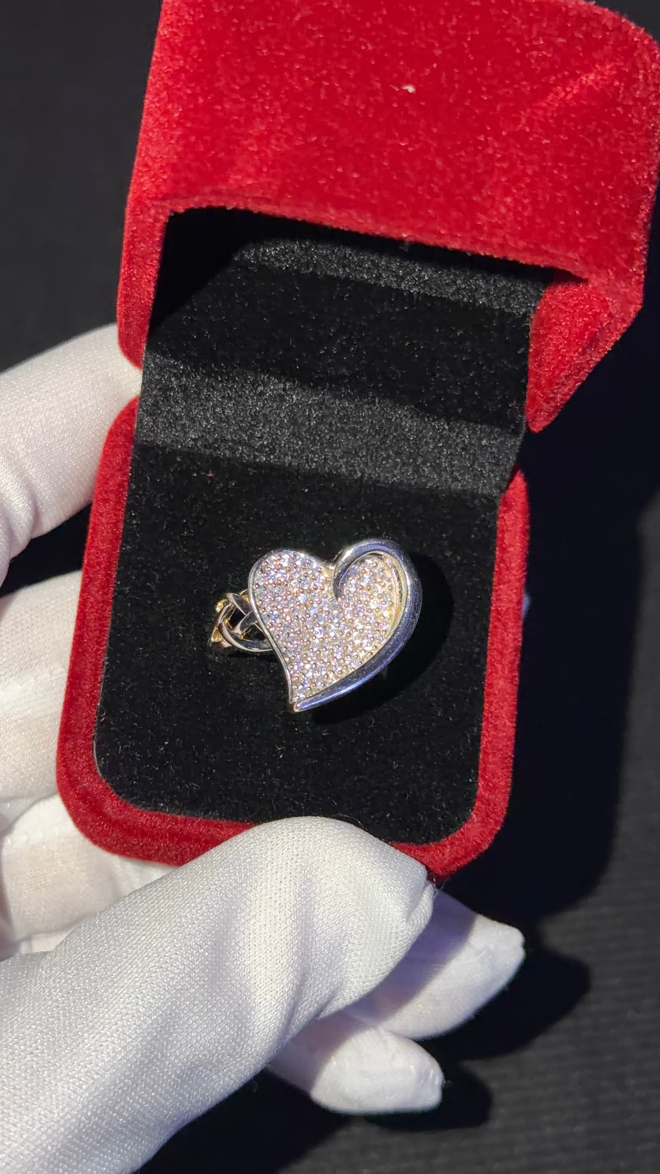 CALIENNA Sparkling Heart Silver Ring